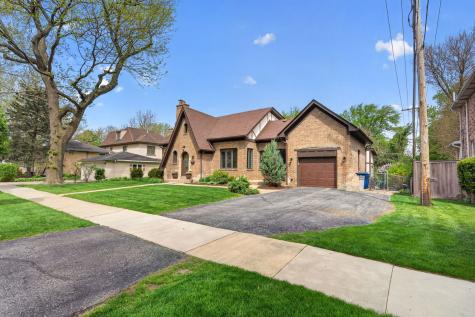 20 45TH Street Western Springs IL 60558