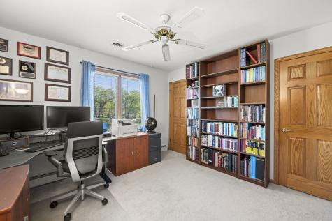1521 Dun Lo Drive Arlington Heights IL 60004