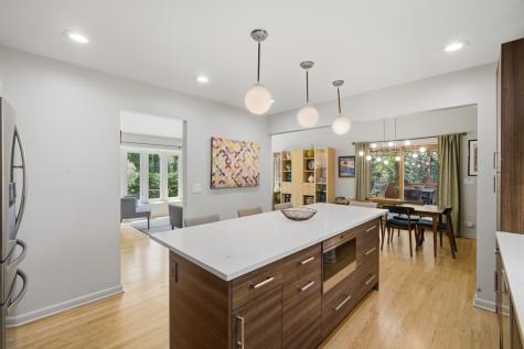 12 Turnbull Woods Court Highland Park IL 60035