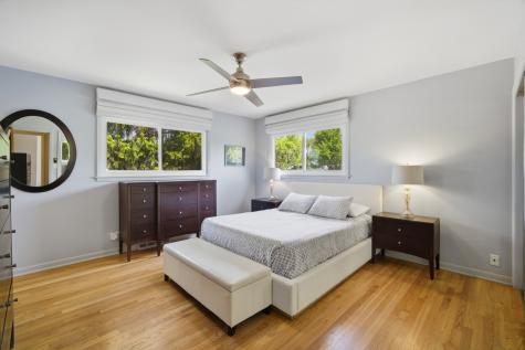 12 Turnbull Woods Court Highland Park IL 60035