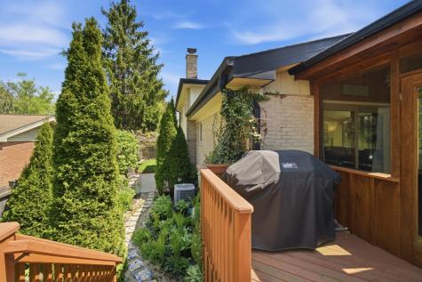 12 Turnbull Woods Court Highland Park IL 60035