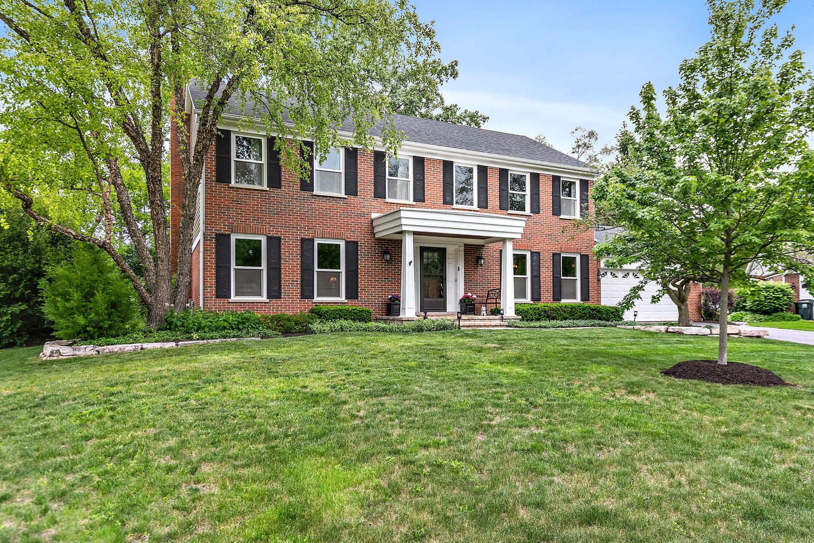 380 Covington Drive Barrington IL 60010