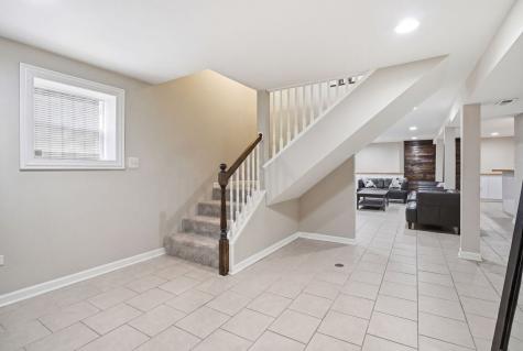 2923 North New England Avenue Chicago IL 60634