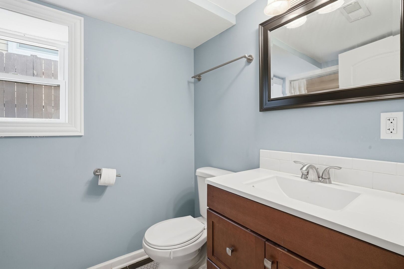 2923 North New England Avenue Chicago IL 60634