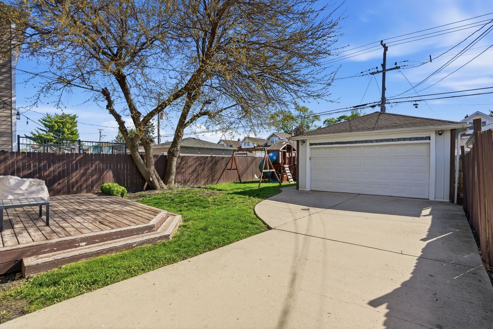 2923 North New England Avenue Chicago IL 60634