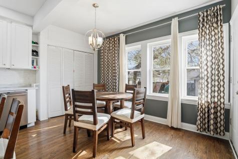 2923 North New England Avenue Chicago IL 60634