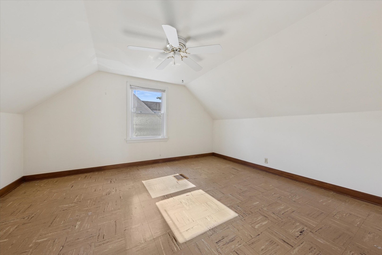 995 South Swain Avenue Elmhurst IL 60126