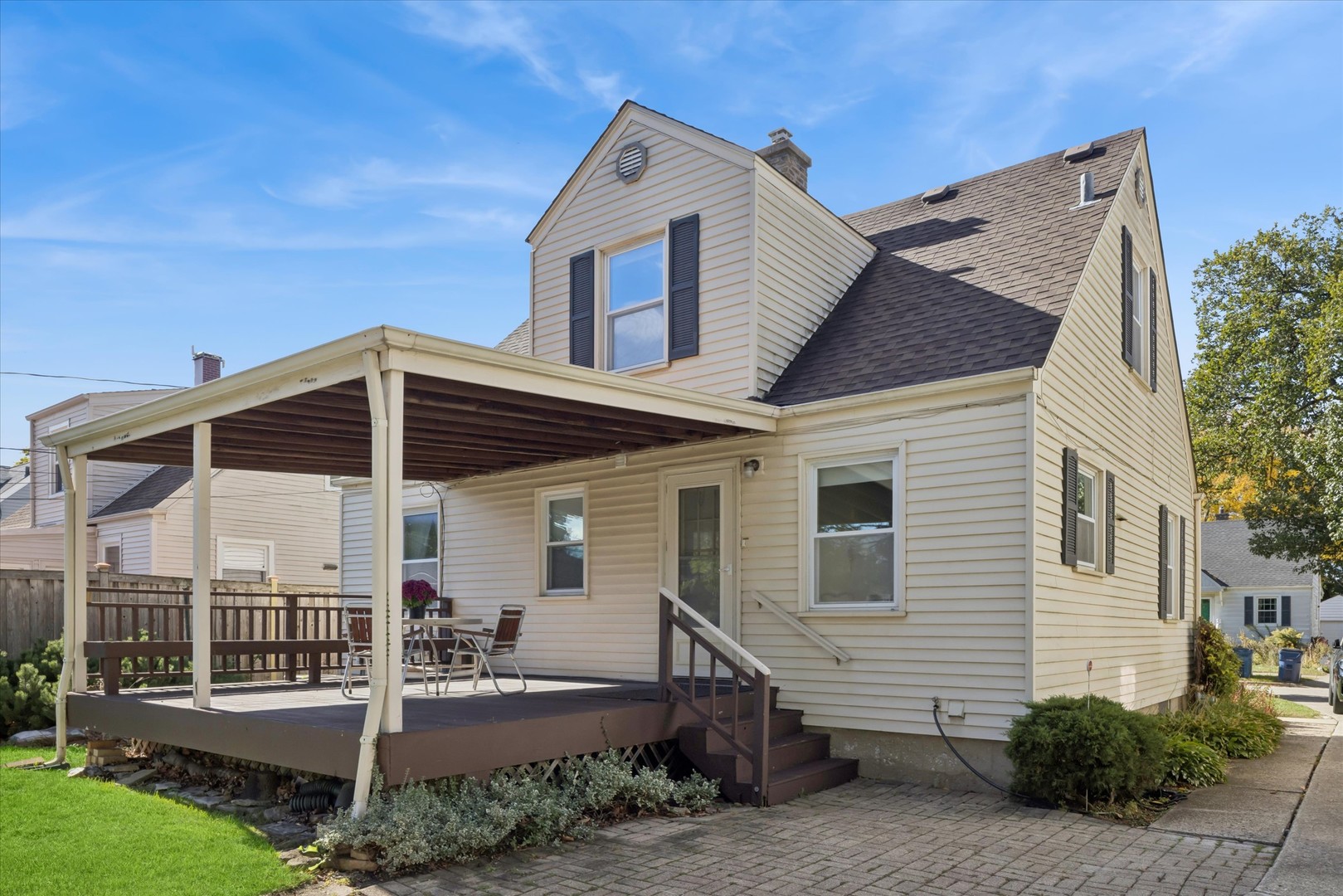 995 South Swain Avenue Elmhurst IL 60126