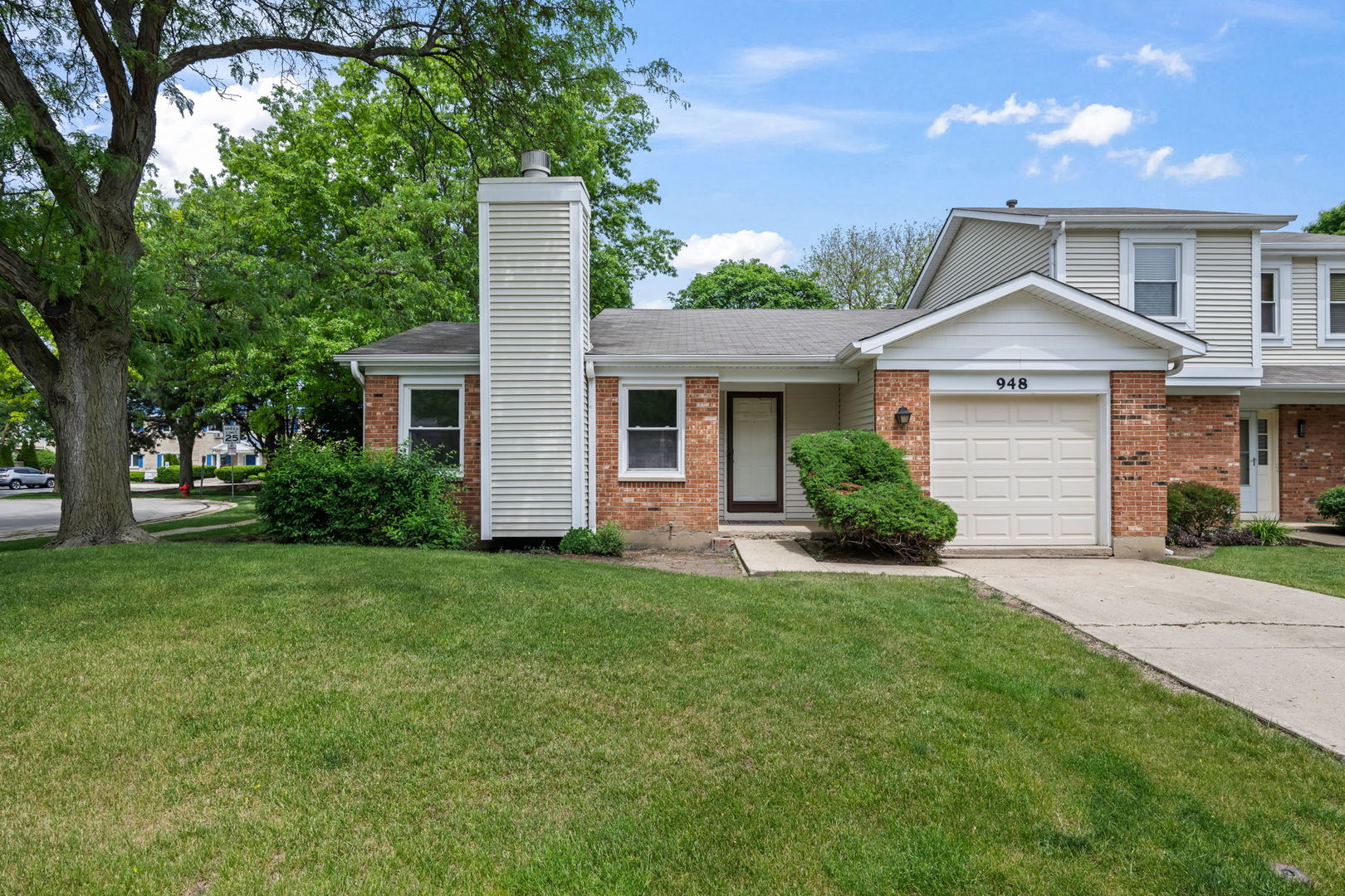 948 Longboat Lane Schaumburg IL 60194