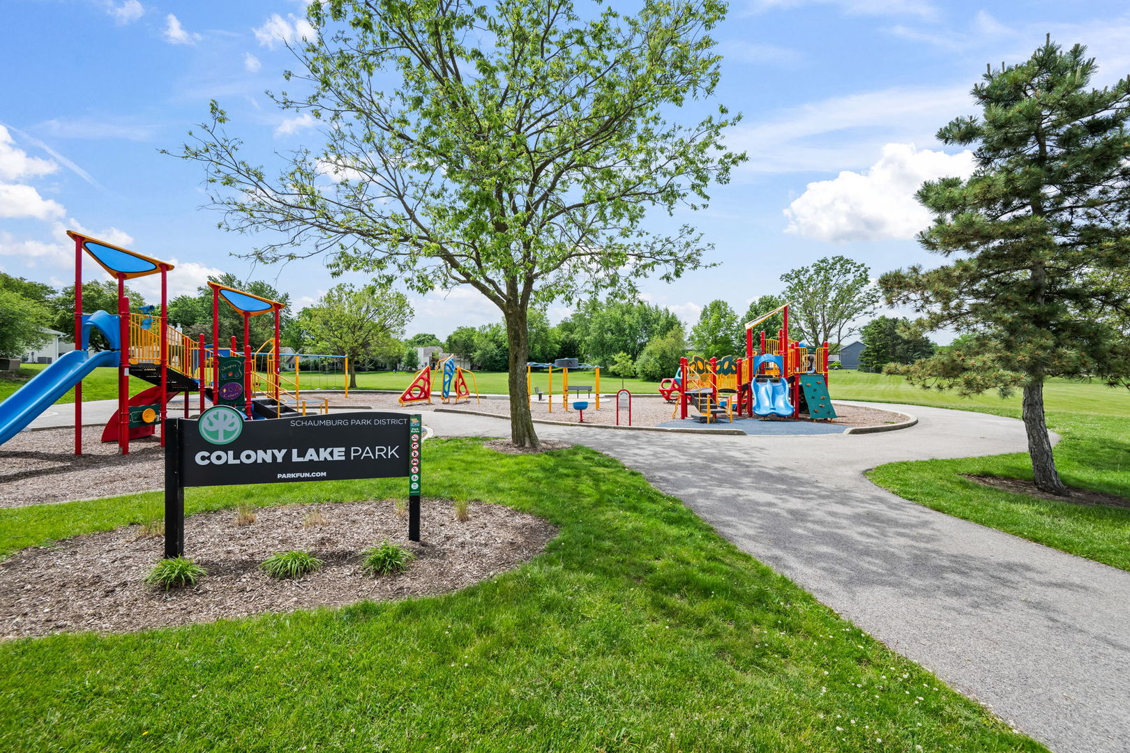 948 Longboat Lane Schaumburg IL 60194