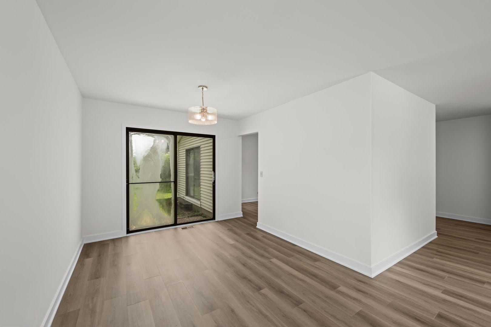 948 Longboat Lane Schaumburg IL 60194