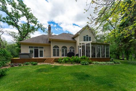 2319 Thompson Road Bull Valley IL 60097