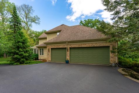 2319 Thompson Road Bull Valley IL 60097