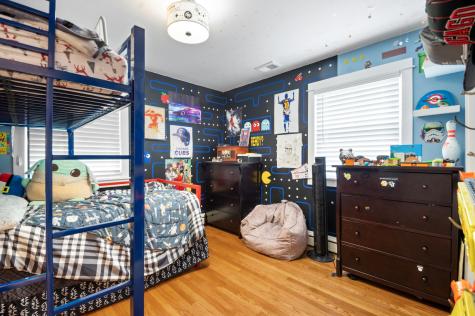 17W214 West Hillside Lane Willowbrook IL 60527