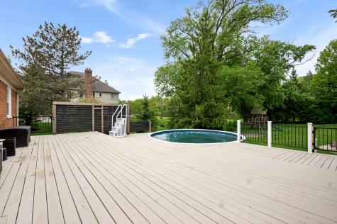 17W214 West Hillside Lane Willowbrook IL 60527