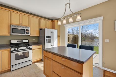 2027 South Kristina Lane Round Lake IL 60073