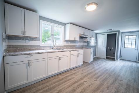 179 North Levasseur Avenue Bourbonnais IL 60914