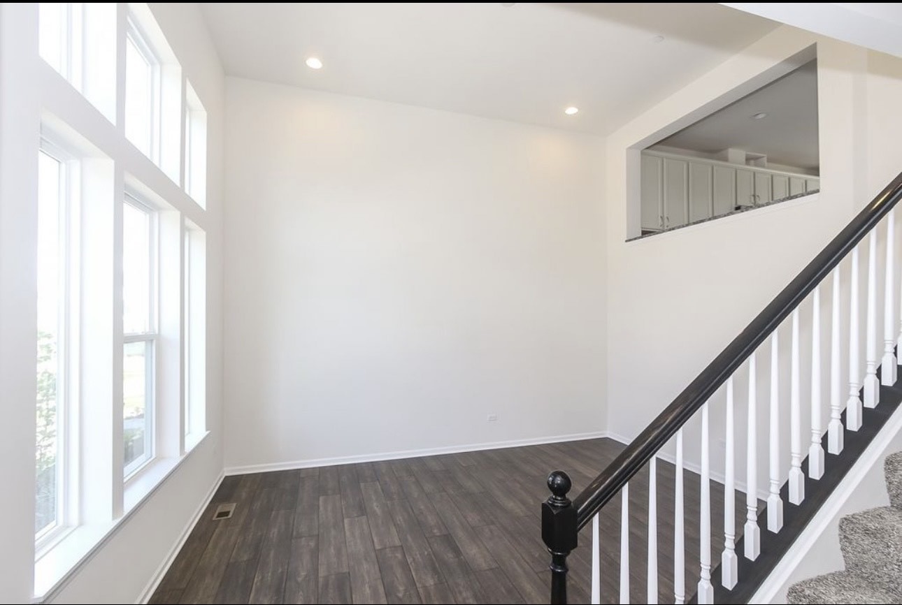 3S616 Everton Drive Warrenville IL 60555