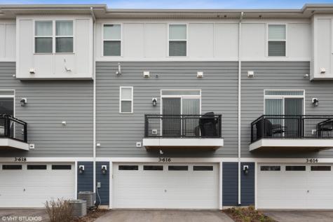 3S616 Everton Drive Warrenville IL 60555