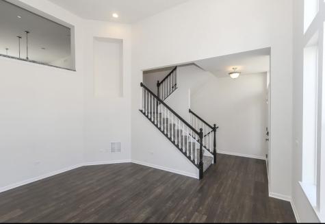 3S616 Everton Drive Warrenville IL 60555