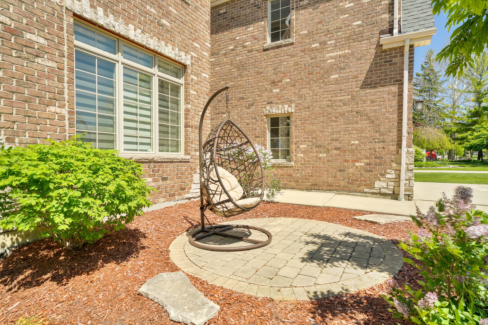 643 West Crockett Avenue Elmhurst IL 60126