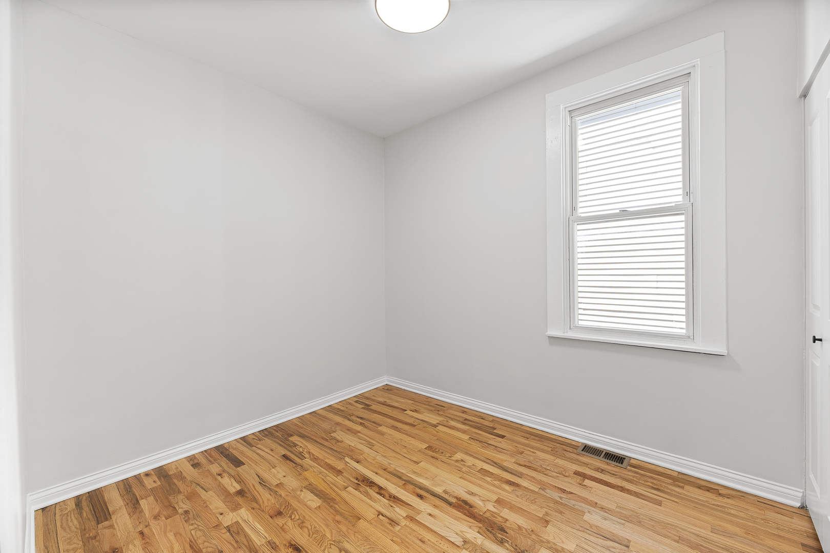 929 North Latrobe Avenue Chicago IL 60651