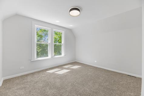 929 North Latrobe Avenue Chicago IL 60651