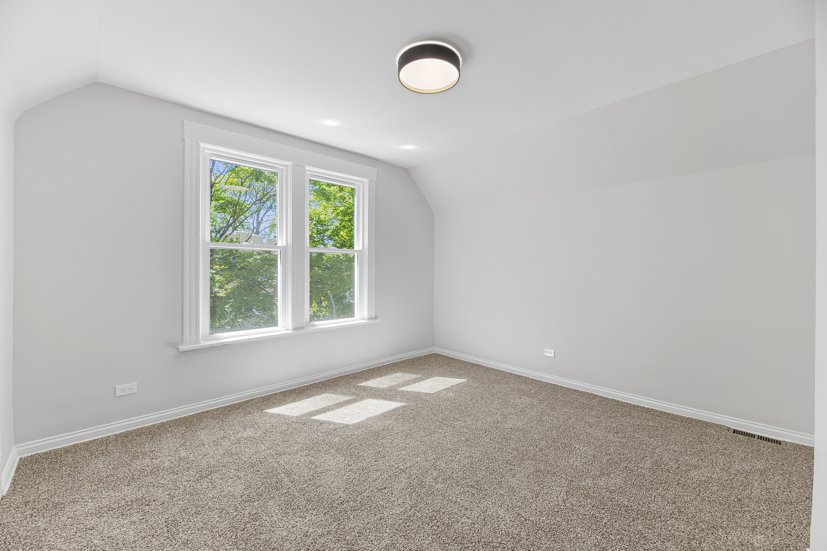 929 North Latrobe Avenue Chicago IL 60651