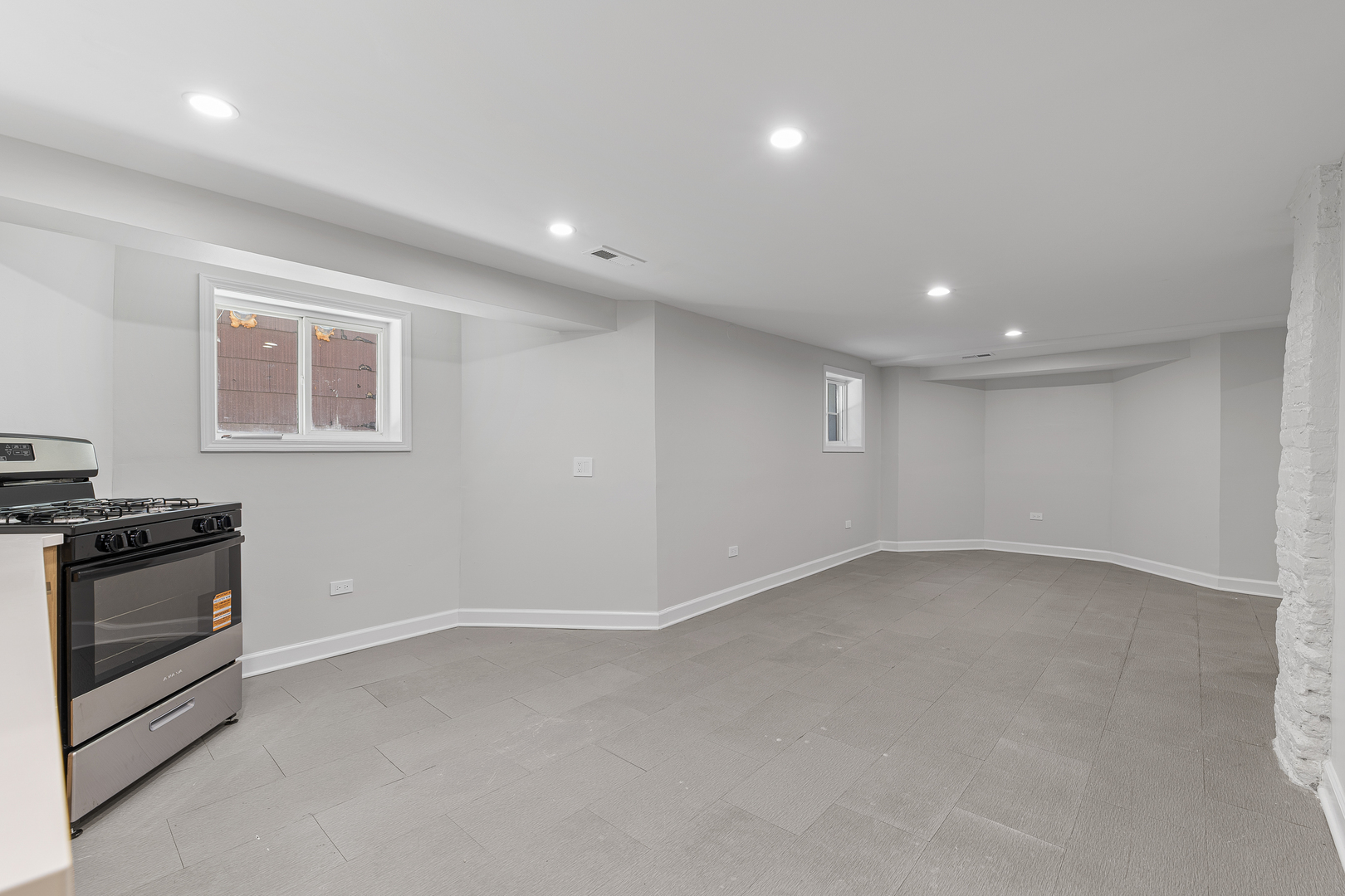 929 North Latrobe Avenue Chicago IL 60651