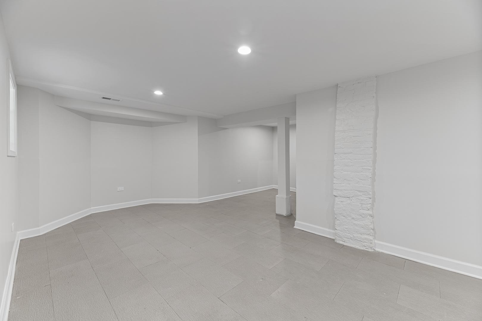 929 North Latrobe Avenue Chicago IL 60651