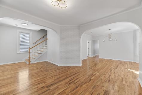 929 North Latrobe Avenue Chicago IL 60651