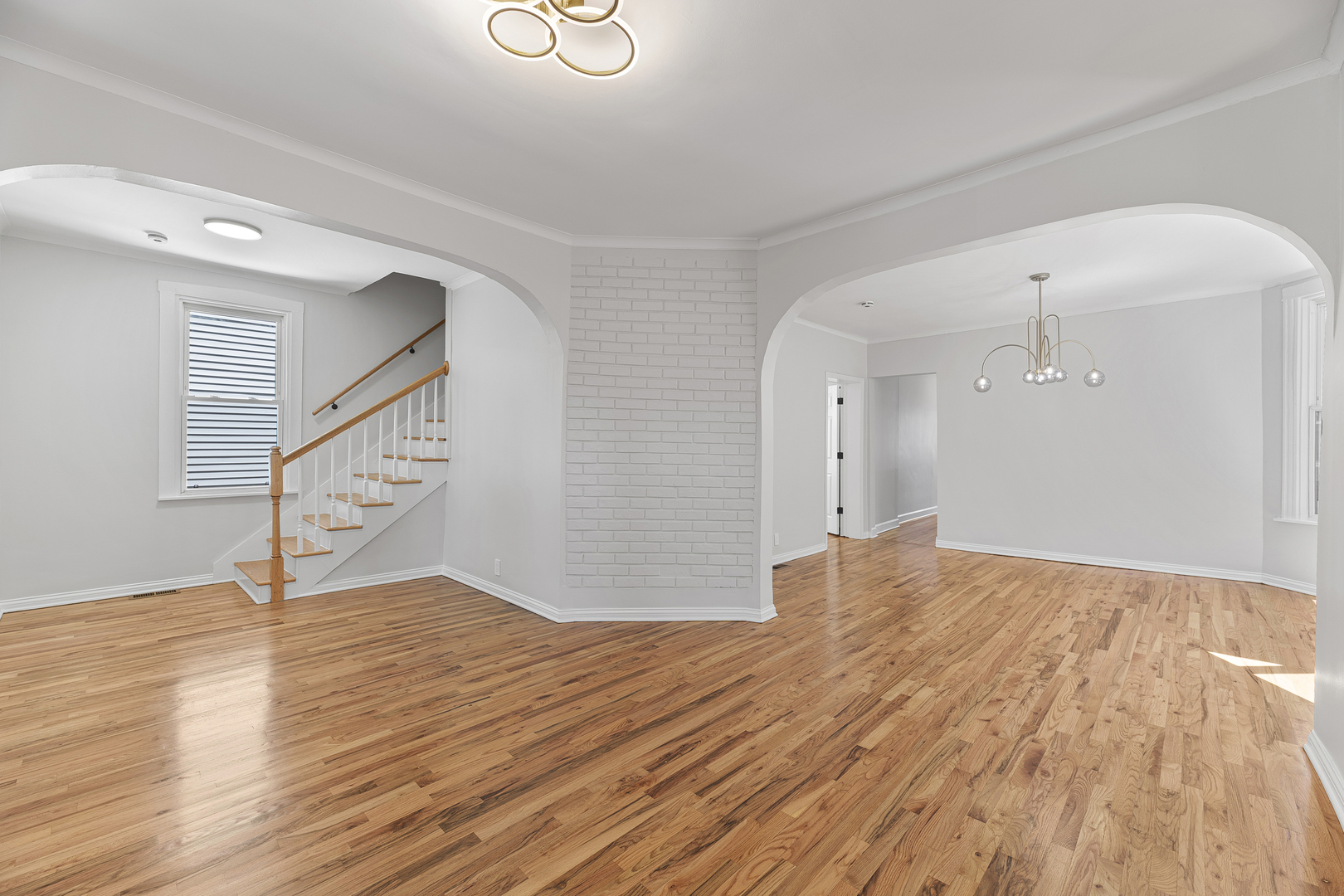 929 North Latrobe Avenue Chicago IL 60651