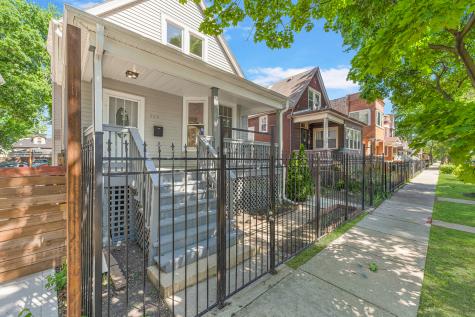 929 North Latrobe Avenue Chicago IL 60651
