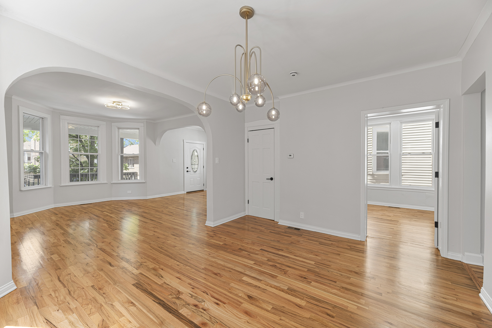 929 North Latrobe Avenue Chicago IL 60651