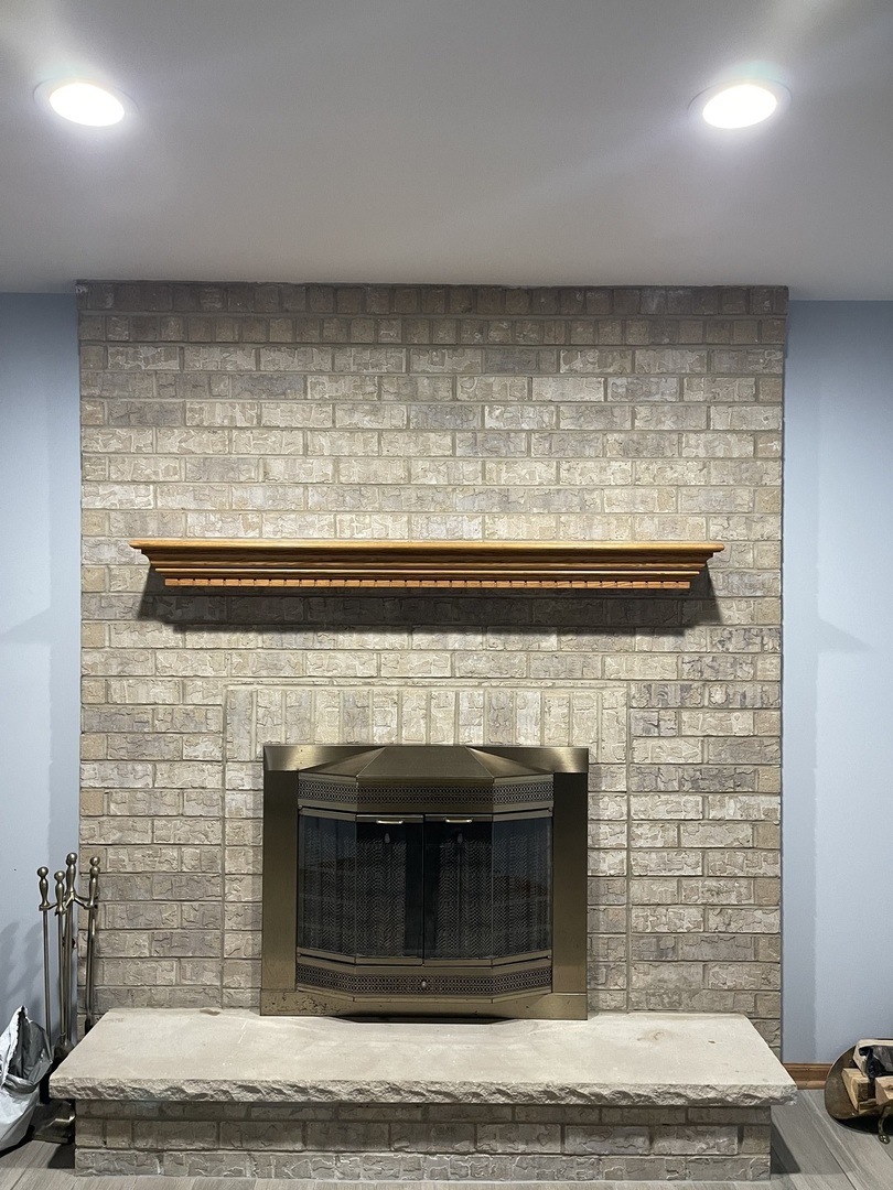 7051 West 64th Place Chicago IL 60638