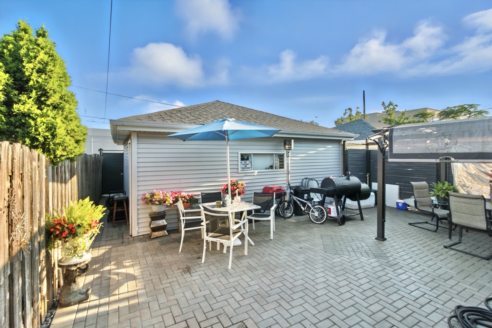 7051 West 64th Place Chicago IL 60638