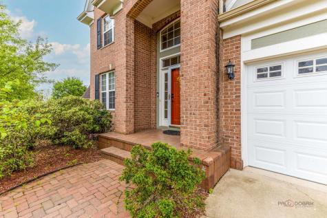332 Colonial Drive Vernon Hills IL 60061
