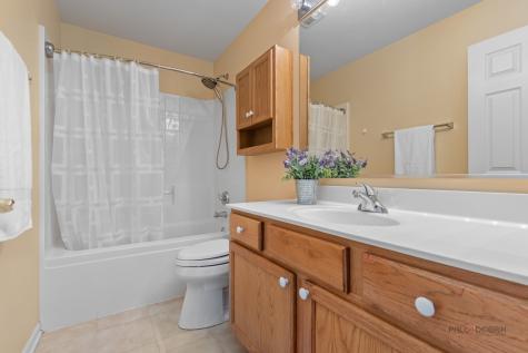 332 Colonial Drive Vernon Hills IL 60061