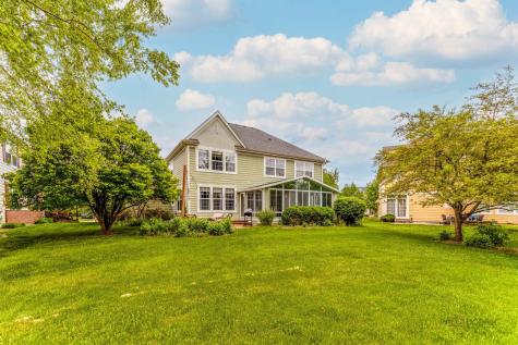 332 Colonial Drive Vernon Hills IL 60061