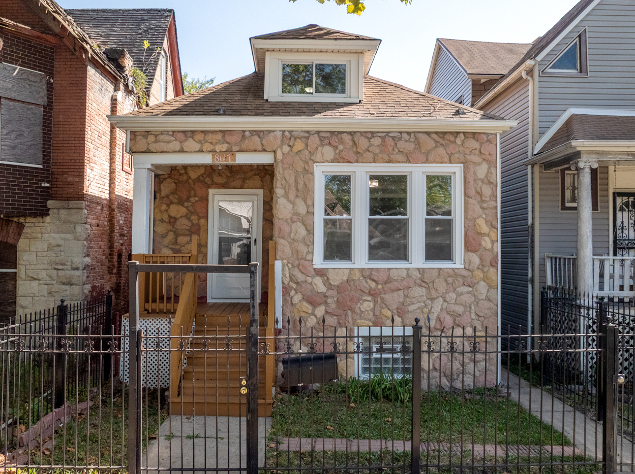 8117 South Burnham Avenue Chicago IL 60617