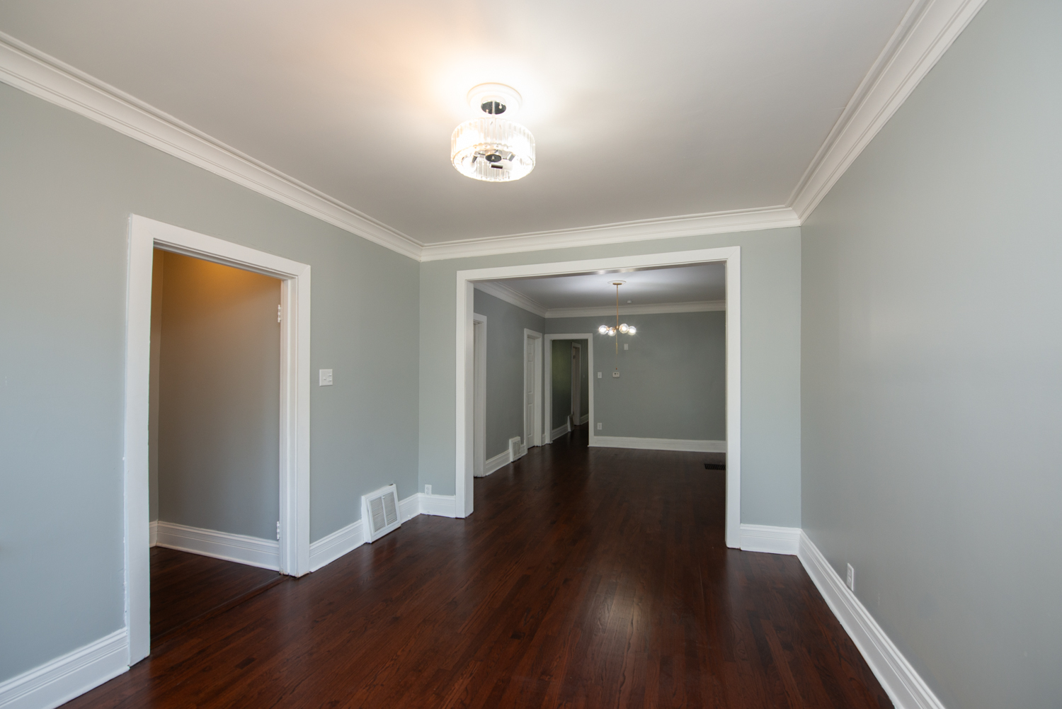8117 South Burnham Avenue Chicago IL 60617