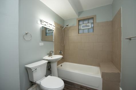 8117 South Burnham Avenue Chicago IL 60617