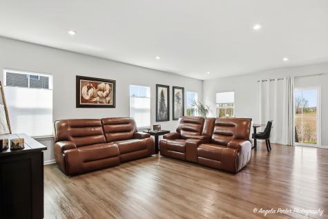 7443 Alexandra Lane Union IL 60180