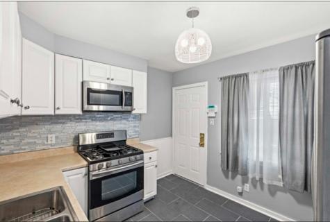 32 166TH Place Calumet City IL 60409
