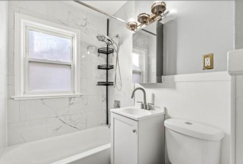 32 166TH Place Calumet City IL 60409