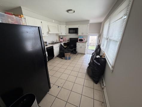 185 Pleasant Drive Chicago Heights IL 60411