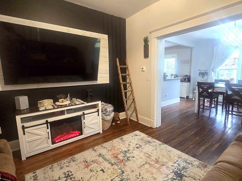 210 East 6th Avenue Clifton IL 60927