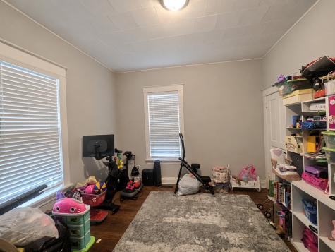 210 East 6th Avenue Clifton IL 60927