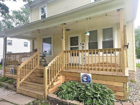 210 East 6th Avenue Clifton IL 60927