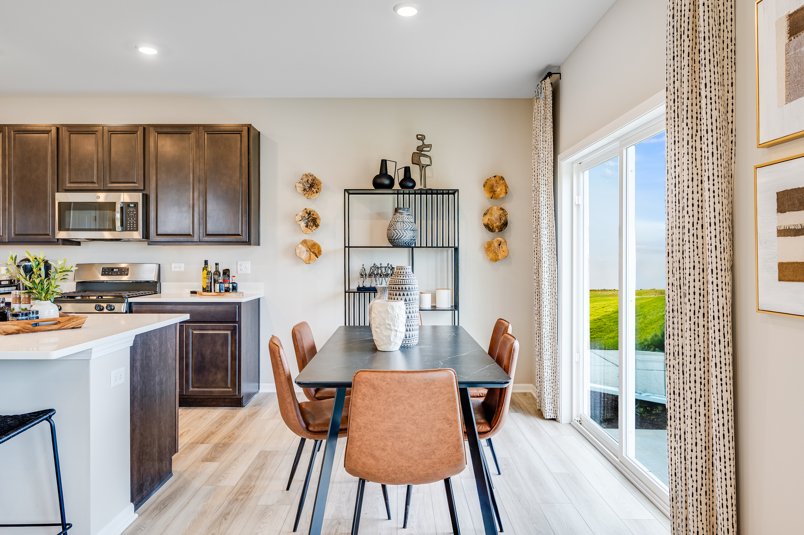 3020 Abbey Circle Aurora IL 60504